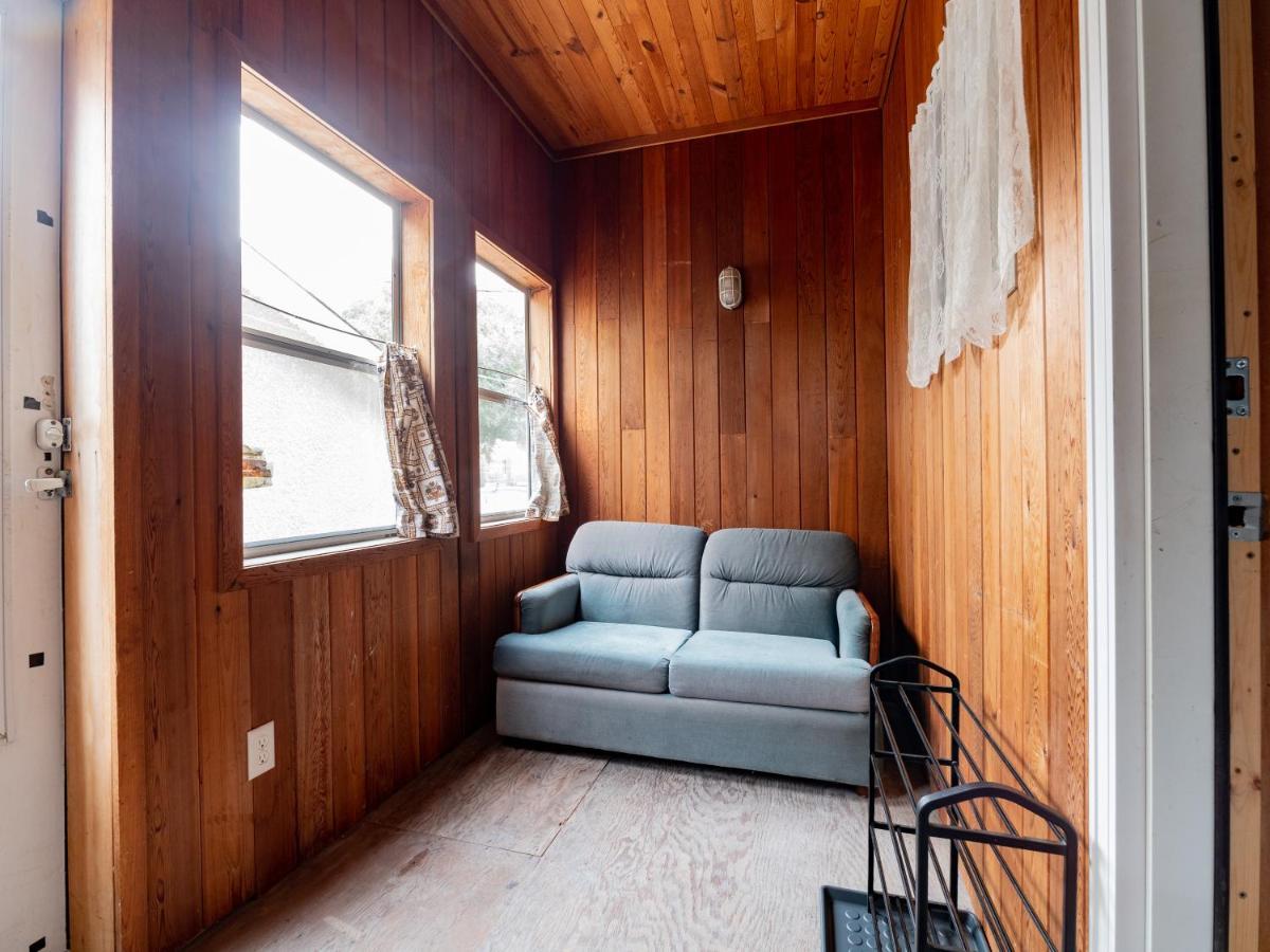 Elmwood Suite Winnipeg Bagian luar foto